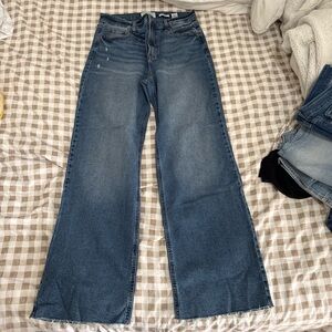 Willow Wide-Leg Jeans in Medium Blue Wash